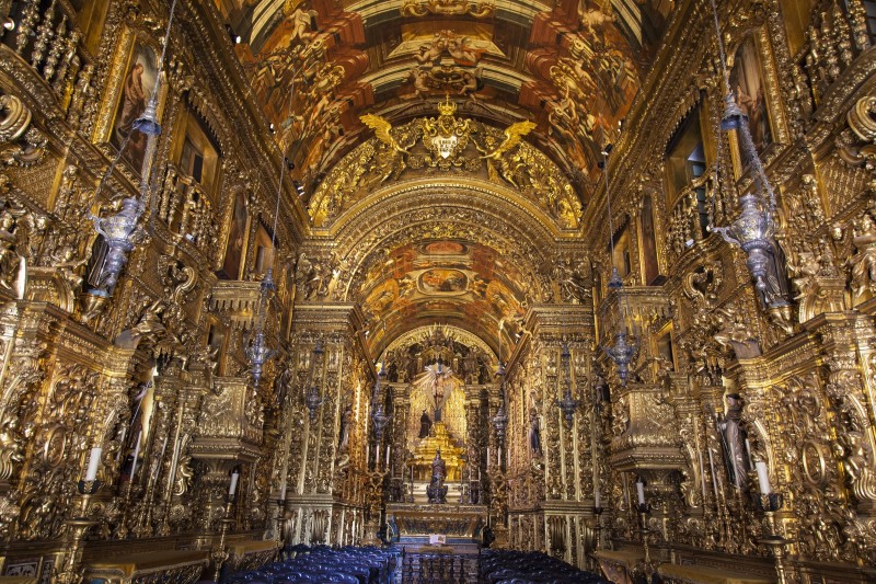 Church of the Third Order of San Francesco di Penitenza. This sensational Baroque church is considered one of Rio’s architectural jewels, abundantly covered with gold.